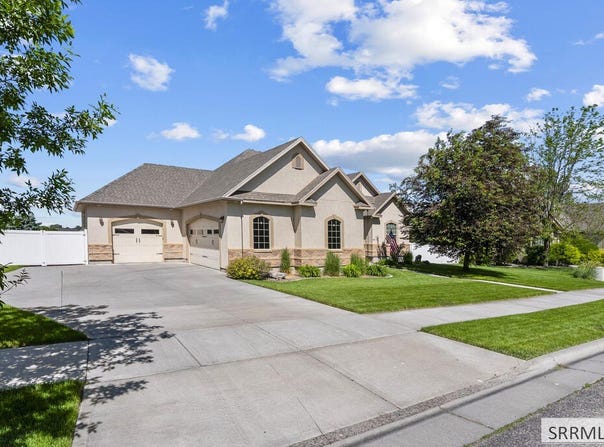 1854 Castelli Drive, Ammon, ID 83406