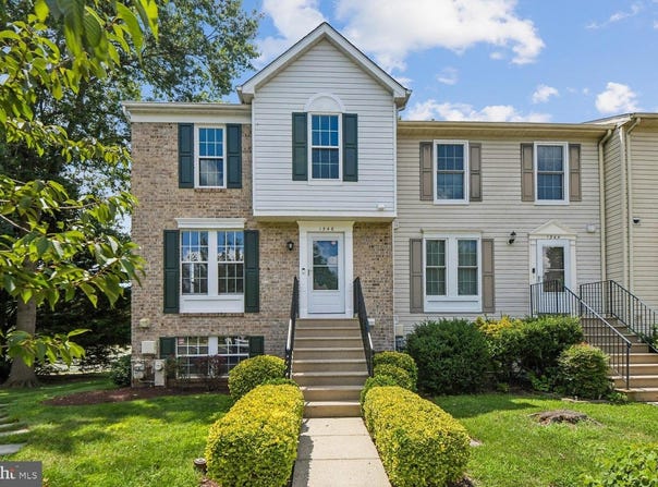 1546 FALSTONE Lane, CROFTON, MD 21114