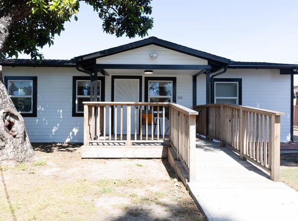 592 Willow Ave, Hayward, CA 94541