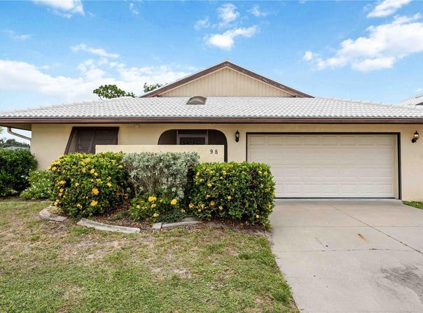 98 DRIFTING SANDS DRIVE, VENICE, FL 34293