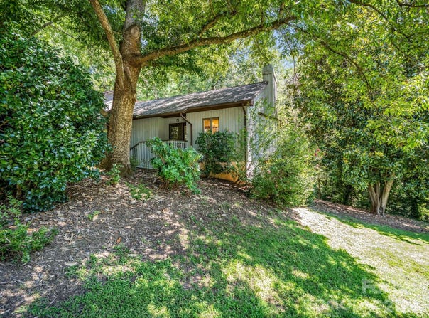 335 Melrose Avenue, Tryon, NC 28782
