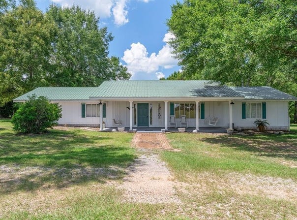 116 Monk Mitchell, Picayune, MS 39466