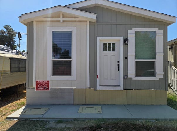 1369 E Main St, El Cajon, CA 92020