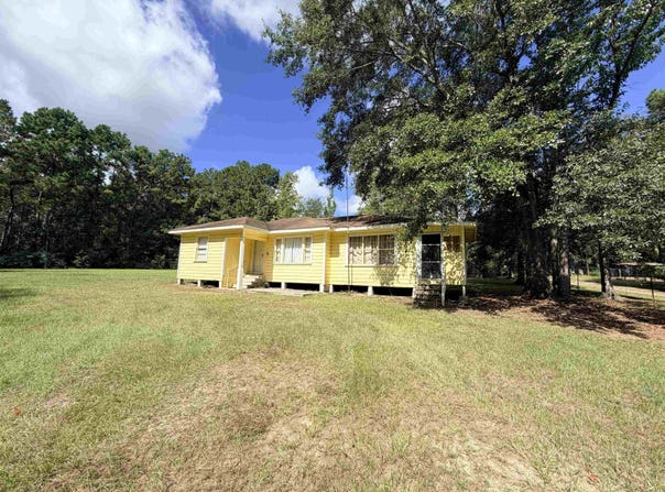 302 CR 4473, Warren, TX 77664