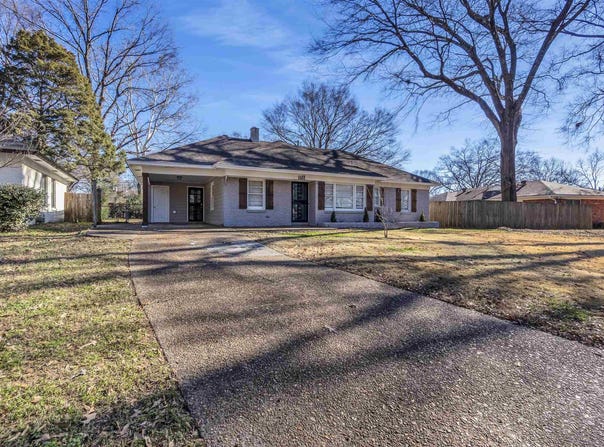 1688 ESTATE Dr, Memphis, TN 38119