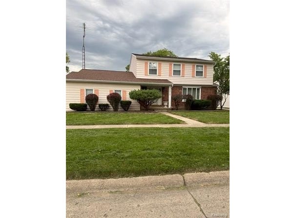 1914 Laurel Oak Drive, Flint, MI 48507