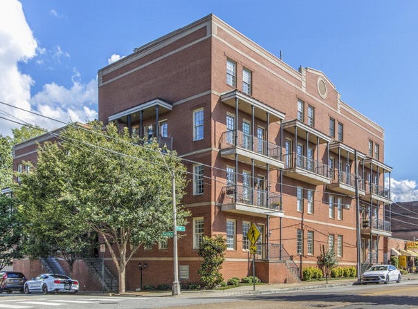 65 E PONTOTOC Ave, Memphis, TN 38103
