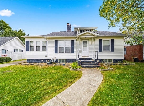 259 E 324th Street, Willowick, OH 44095