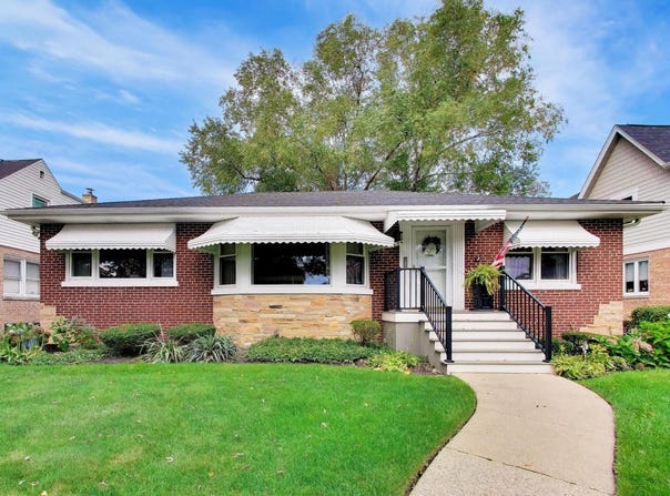8136 N Oketo Avenue, Niles, IL 60714
