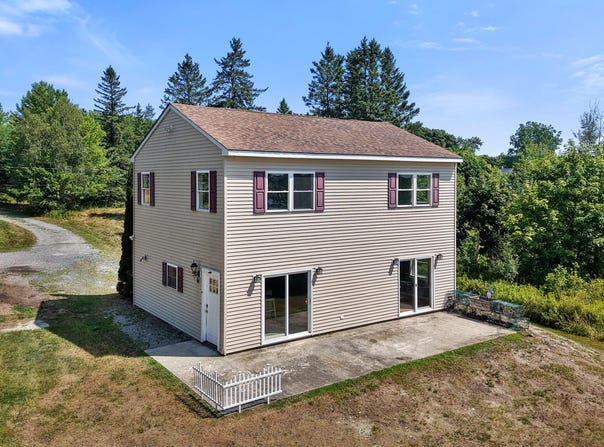 10 Morgan Lane, Sullivan, ME 04664