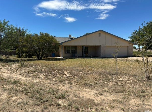 3900 Chaparral Rd, Roswell, NM 88201