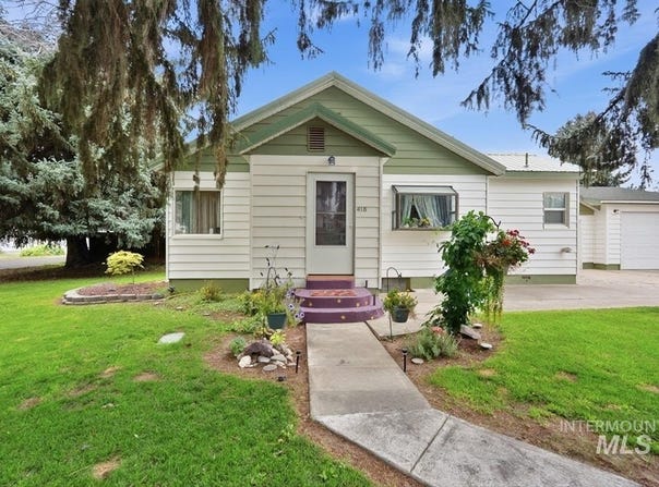 418 E Ave B, Wendell, ID 83355