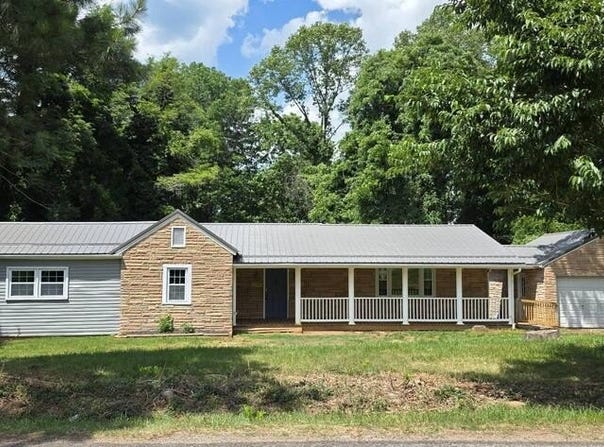 1702 Wagon Trail Rd, Ridgeway, VA 24148
