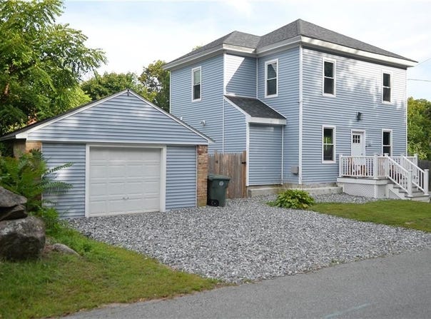 20 Whitford Street, Coventry, RI 02816
