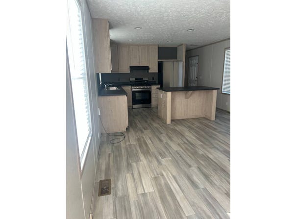 1083 E State Road 2, La Porte, IN 46350