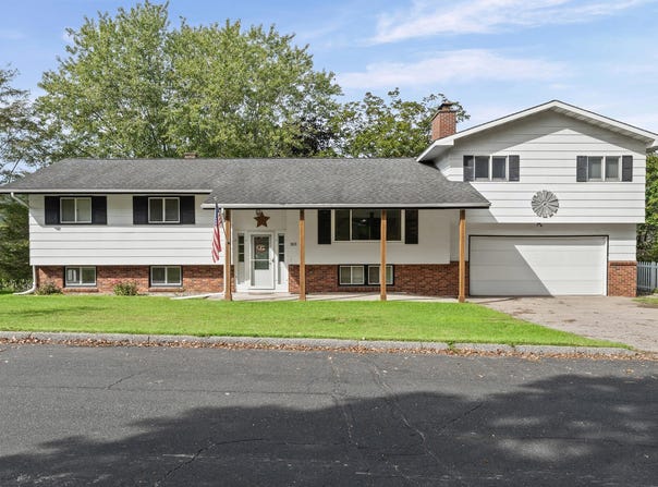 303 Lier St, Coon Valley, WI 54623