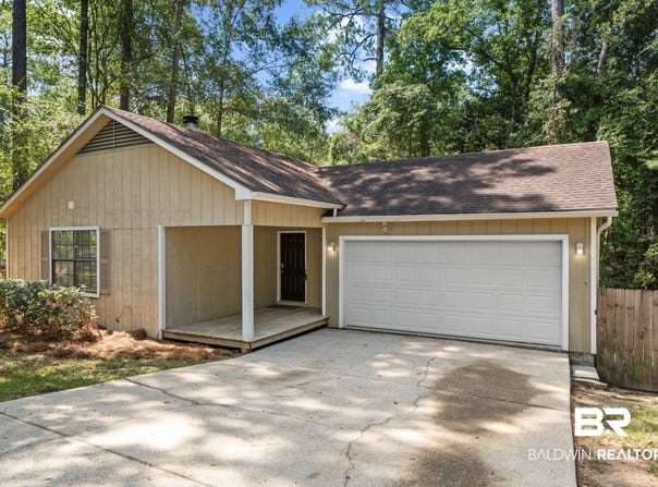 124 Montclair Place, Daphne, AL 36526