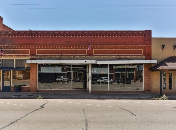 123 W 2nd St, Colorado City, TX 79512