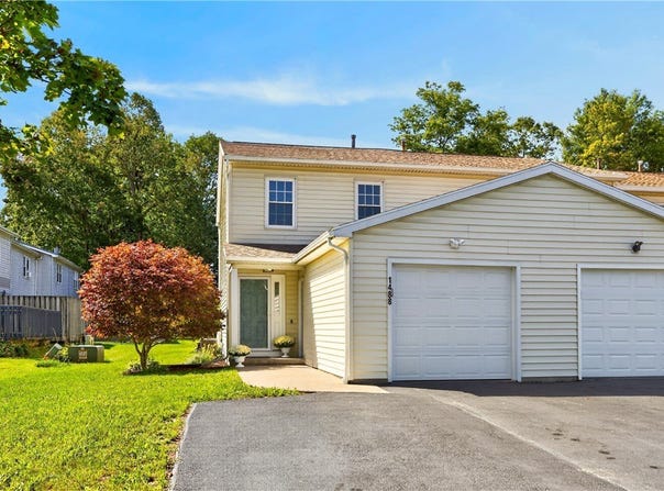 1488 Wood Drive, Farmington, NY 14425