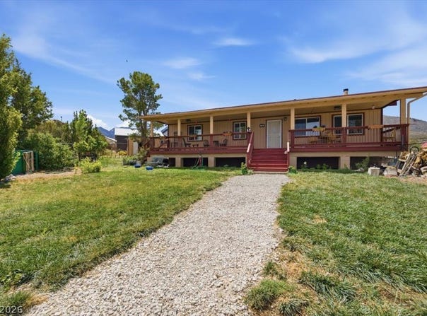 78 Pine Road, Cold Creek, NV 89124