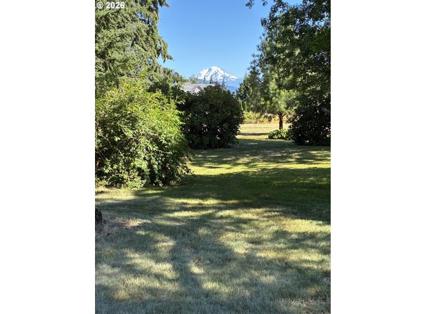 3500 AVALON Dr, HoodRiver, OR 97031