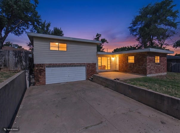 208 Brown Street, Borger, TX 79007
