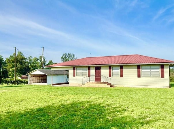 6474 Old Axson Rd, Douglas, GA 31535