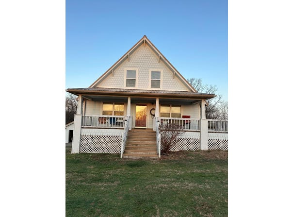 660 Pendergraft Road, Noel, MO 64854
