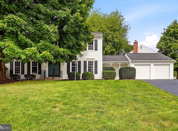 273 TERRIE Drive, STERLING, VA 20165