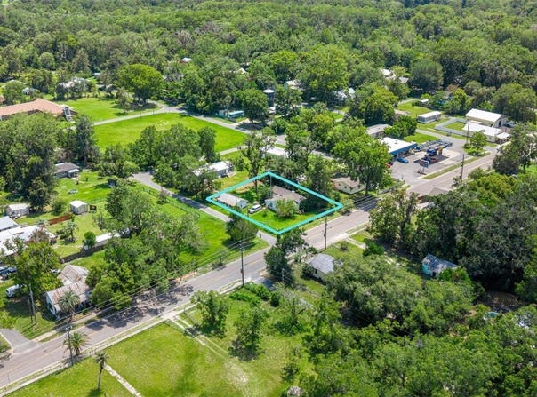 5698 NAVARRE Avenue, HAMPTON, FL 32044