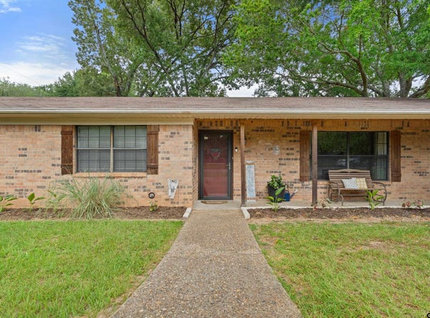 709 Glazner, Hawkins, TX 75765