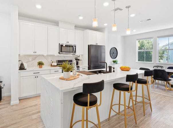 24107 Amaranth Loop, Hayward, CA 94541