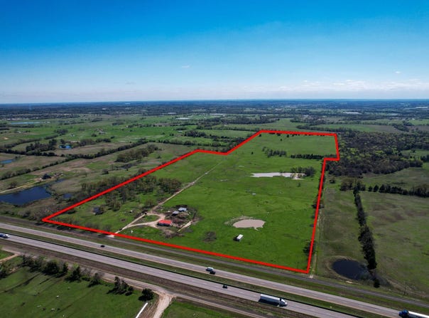 2110 SW Access Road, Mount Vernon, TX 75457