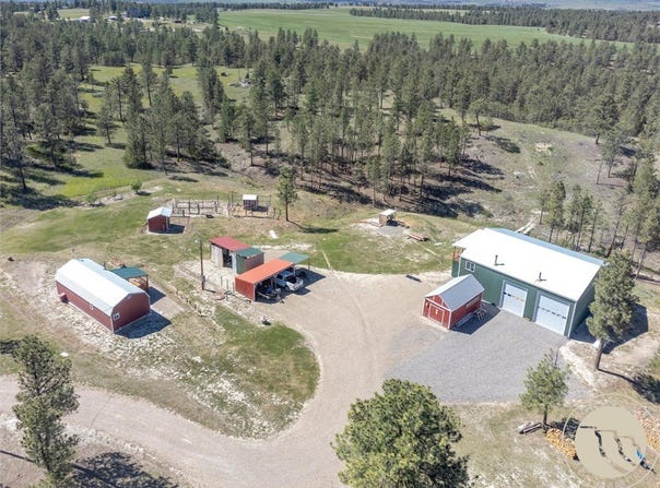 55 Loop Road, Roundup, MT 59072