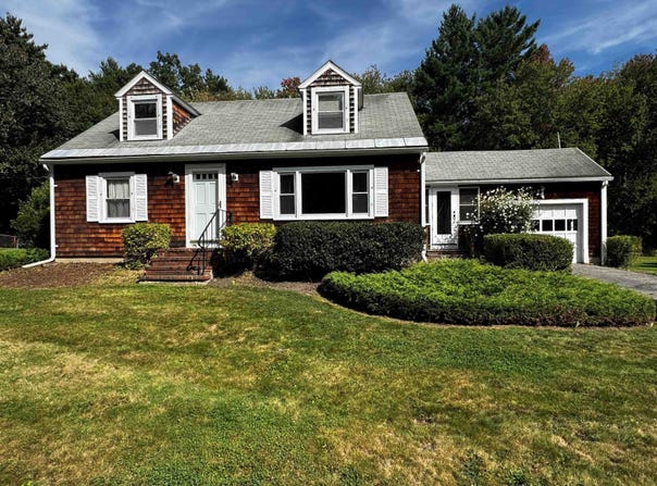 10 Whittier Street, Dover, NH 03820
