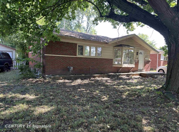 1814 Marlowe Dr, Flint, MI 48504
