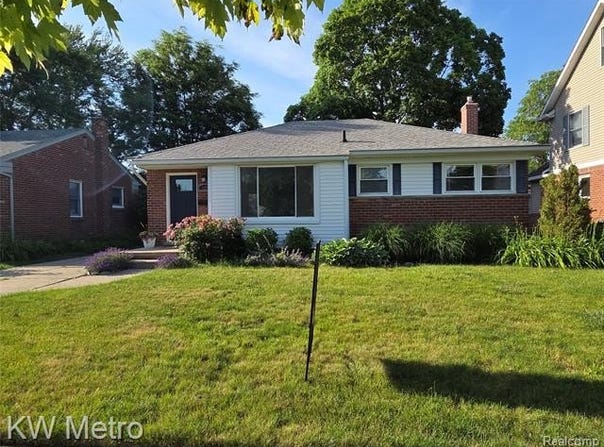 122 Jeffrey Avenue, Royal Oak, MI 48073