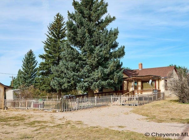 307 BOWIE AVE, Chugwater, WY 82210