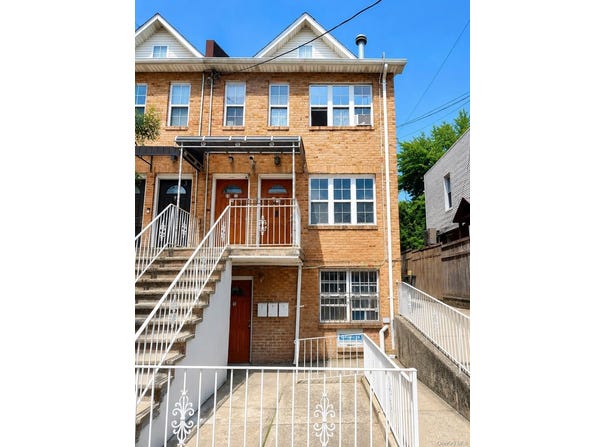64-32 Perry Avenue, Maspeth, NY 11378