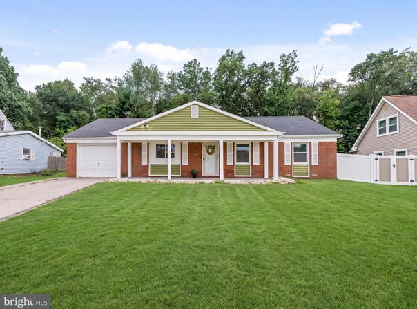 43 EVERGREEN, WILLINGBORO, NJ 08046