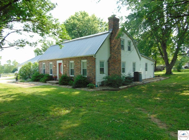 200 N Vansant Road, Clinton, MO 64735