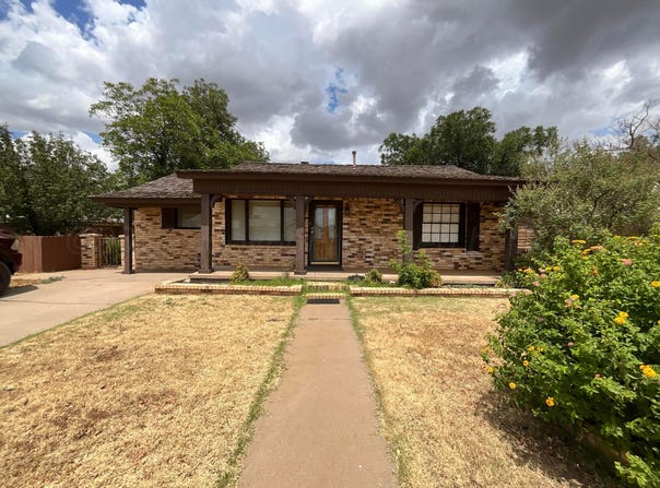 1306 NW Ave I, Childress, TX 79201