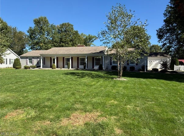 1927 N Walnut Street, Dover, OH 44622