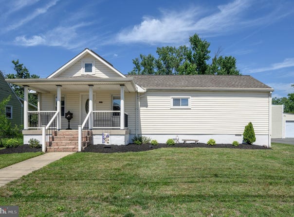 27 S LENOLA Road, MOORESTOWN, NJ 08057