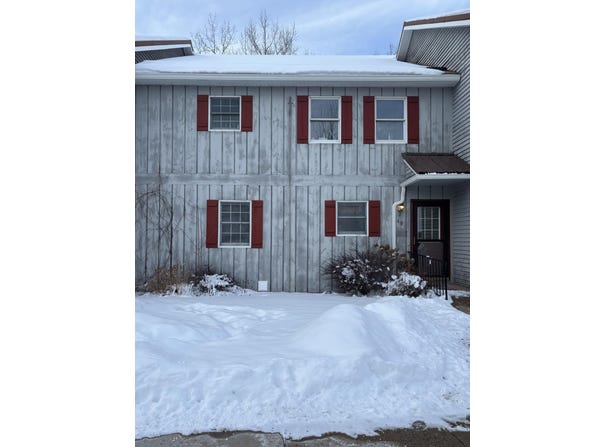 49 Seth Square, Plattsburgh, NY 12901
