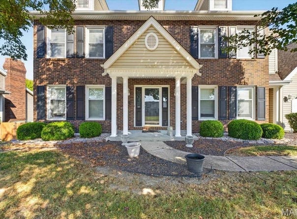 3445 Riverchase Parkway, St Charles, MO 63301
