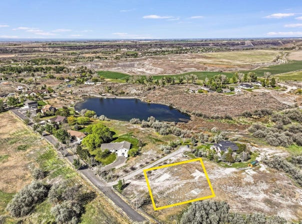 4486 Silver Creek Rd, Buhl, ID 83316
