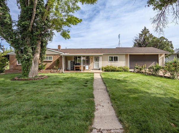 263 E 100 N, Parowan, UT 84761