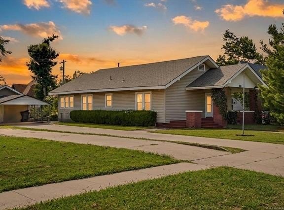 419 E 5th Street, Claremore, OK 74017