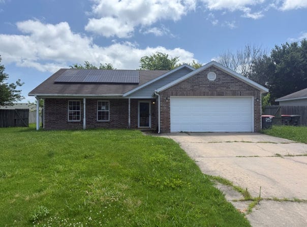 1324 Hackberry Place, Elkins, AR 72727